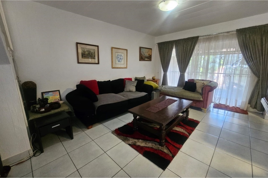 3 Bedroom Property for Sale in Constantia Park Gauteng