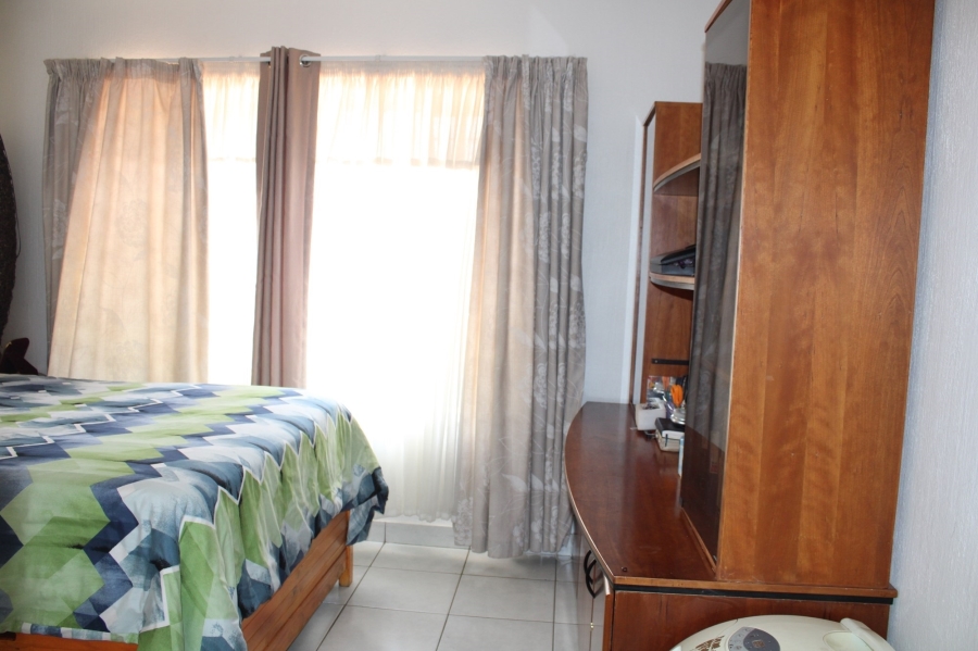 3 Bedroom Property for Sale in Constantia Park Gauteng