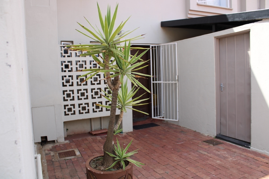 3 Bedroom Property for Sale in Constantia Park Gauteng