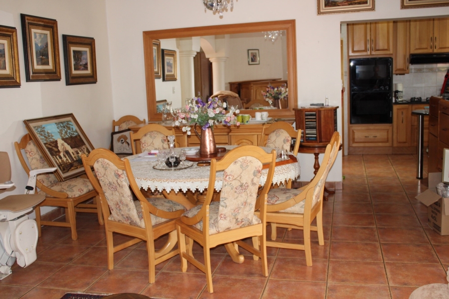 8 Bedroom Property for Sale in Ninapark Gauteng