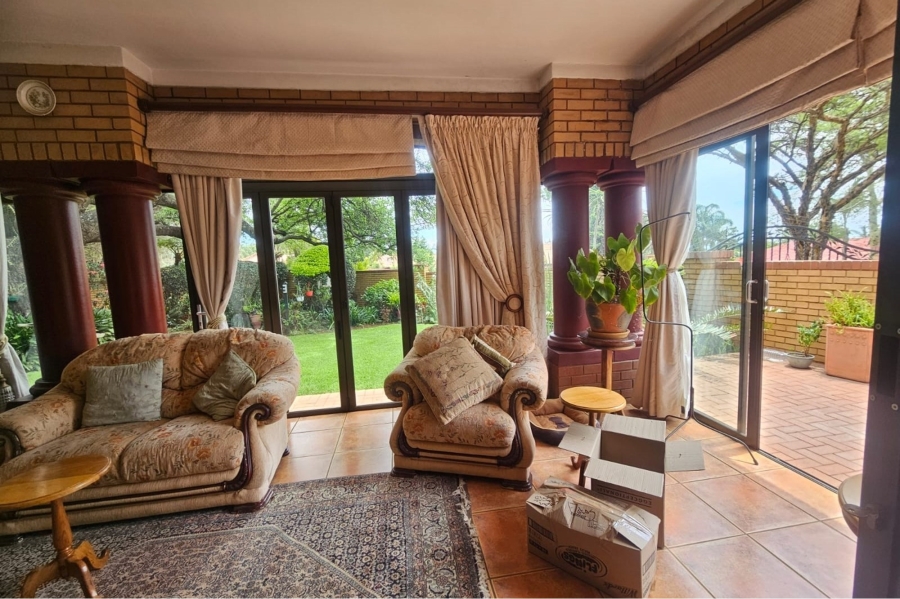 8 Bedroom Property for Sale in Ninapark Gauteng