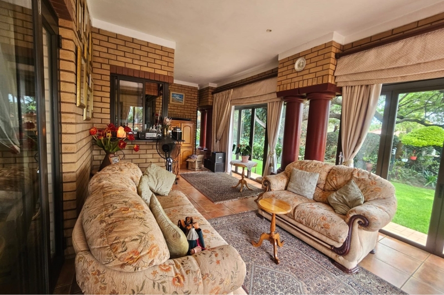 8 Bedroom Property for Sale in Ninapark Gauteng