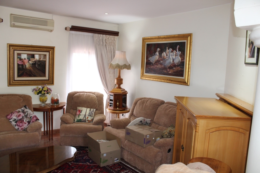 8 Bedroom Property for Sale in Ninapark Gauteng