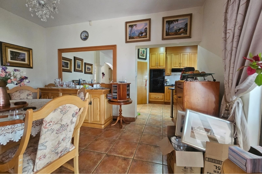 8 Bedroom Property for Sale in Ninapark Gauteng
