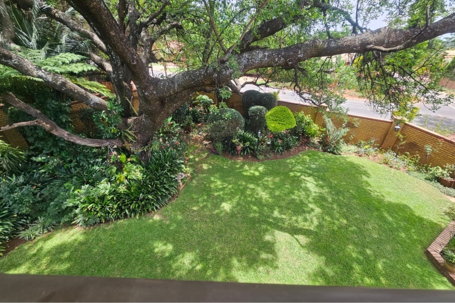 8 Bedroom Property for Sale in Ninapark Gauteng