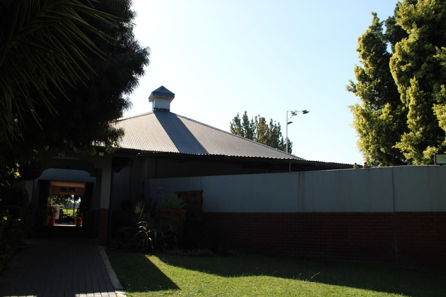 0 Bedroom Property for Sale in Theresa Park Gauteng