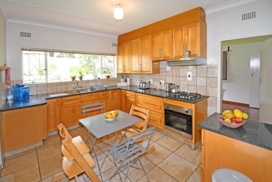 To Let 3 Bedroom Property for Rent in Blairgowrie Gauteng