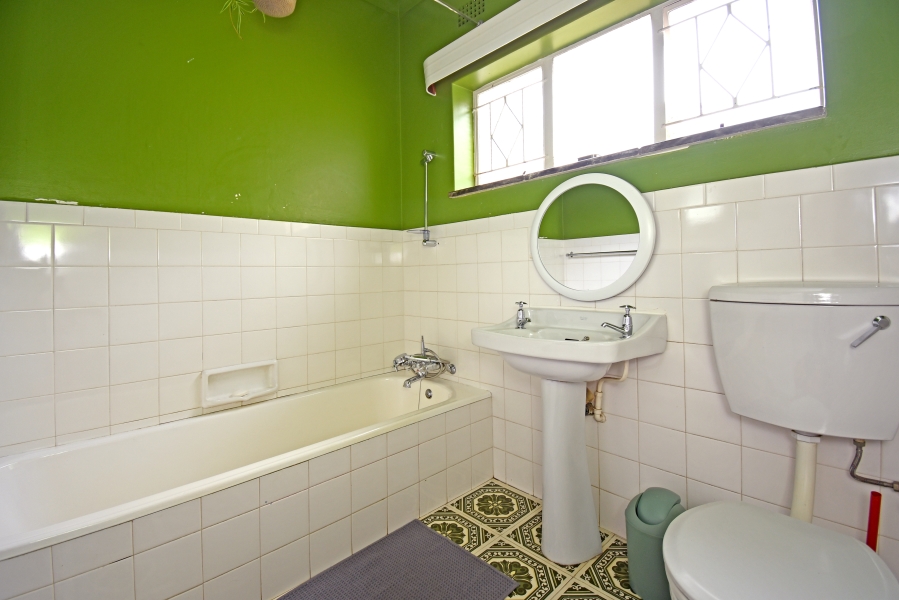 To Let 3 Bedroom Property for Rent in Blairgowrie Gauteng