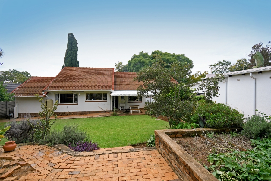 To Let 3 Bedroom Property for Rent in Blairgowrie Gauteng