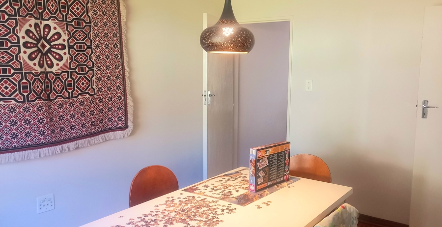 To Let 3 Bedroom Property for Rent in Blairgowrie Gauteng