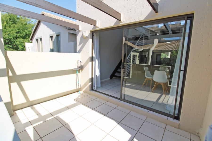 2 Bedroom Property for Sale in Bryanston Gauteng
