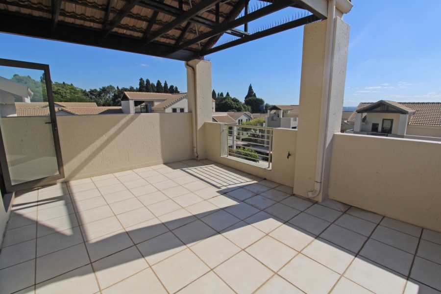 2 Bedroom Property for Sale in Bryanston Gauteng