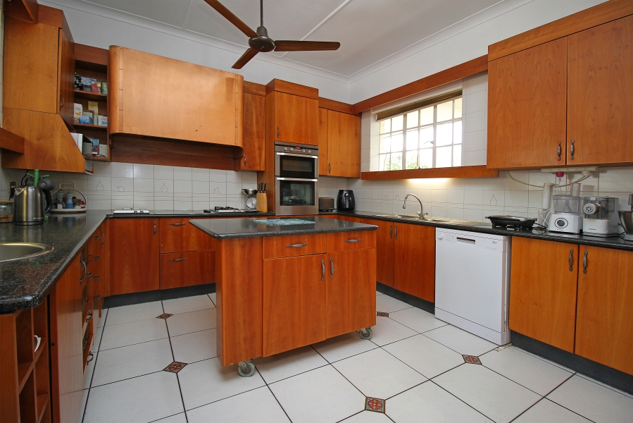 5 Bedroom Property for Sale in Bryanston Gauteng