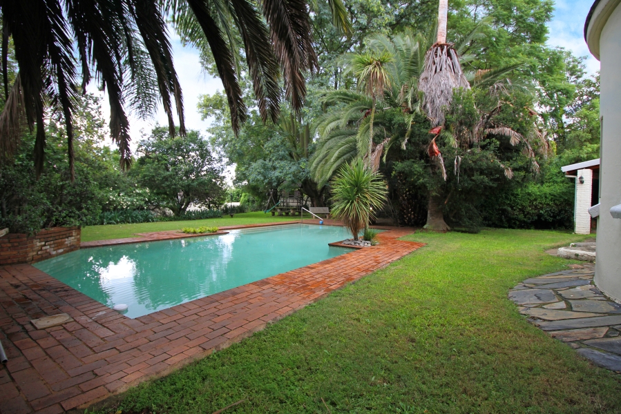 5 Bedroom Property for Sale in Bryanston Gauteng