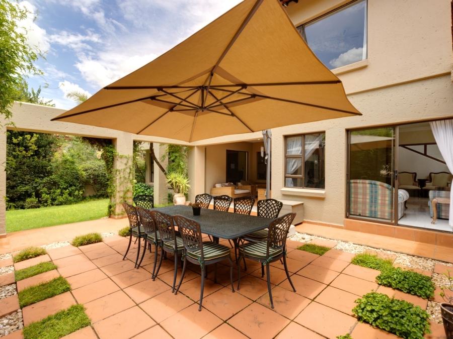 To Let 4 Bedroom Property for Rent in Dainfern Golf Estate Gauteng
