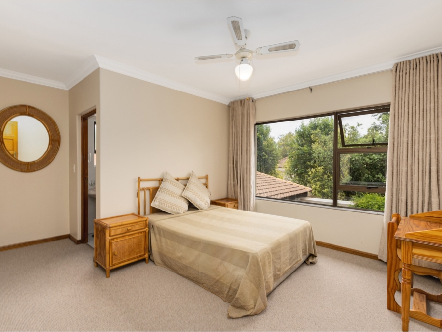 To Let 4 Bedroom Property for Rent in Dainfern Golf Estate Gauteng