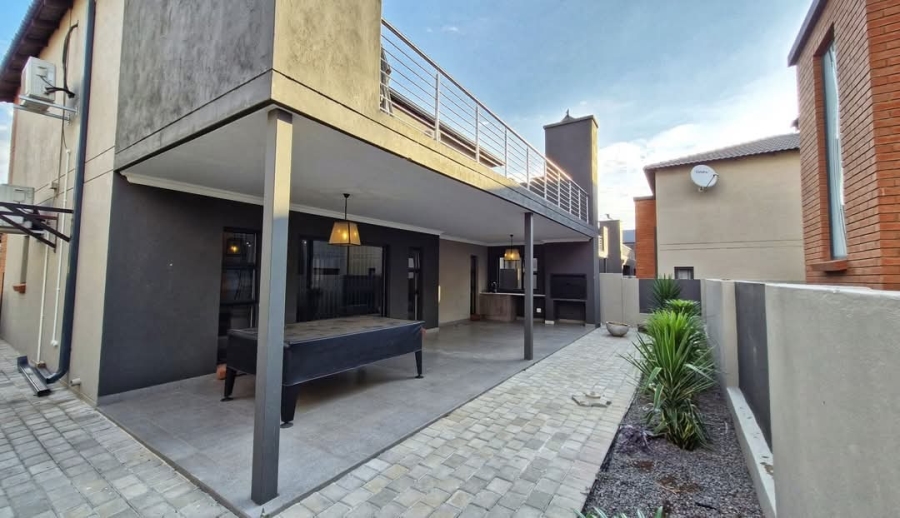 3 Bedroom Property for Sale in Sinoville Gauteng