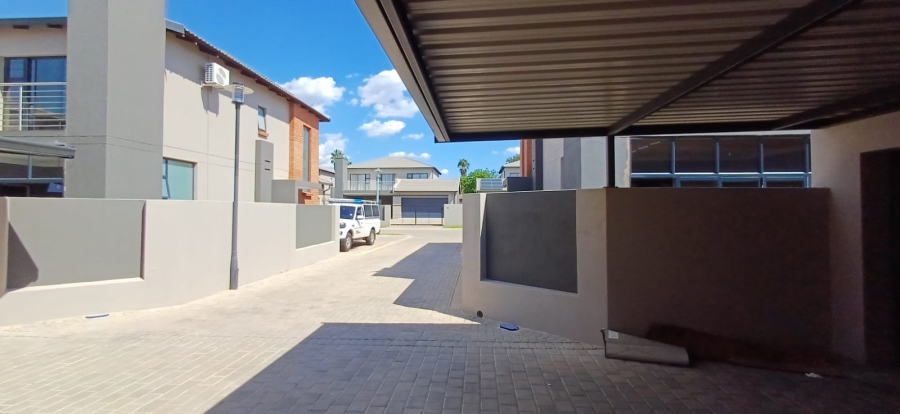 3 Bedroom Property for Sale in Sinoville Gauteng