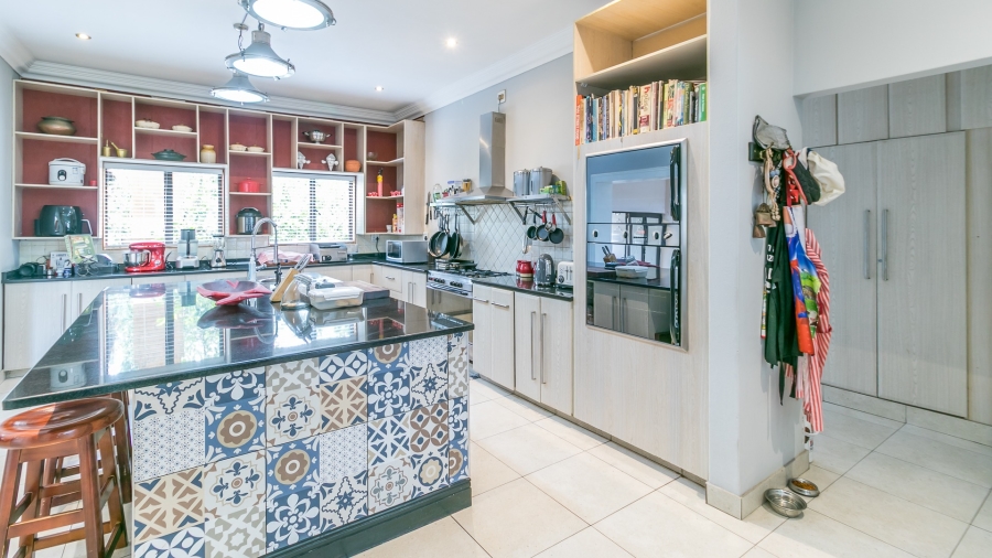 6 Bedroom Property for Sale in Summerset Gauteng