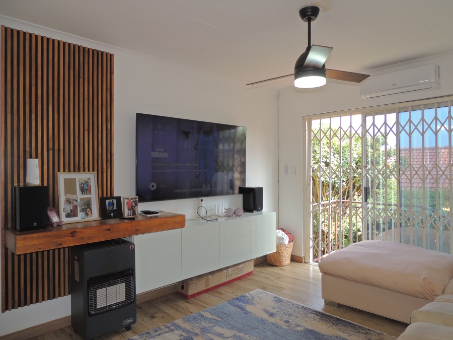 3 Bedroom Property for Sale in Wilgeheuwel Gauteng