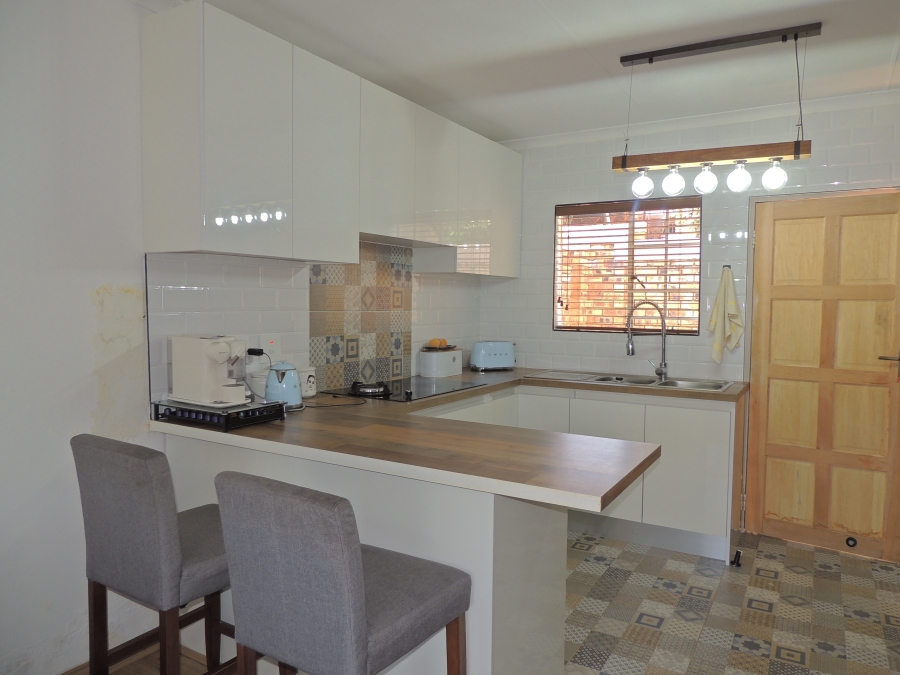 3 Bedroom Property for Sale in Wilgeheuwel Gauteng