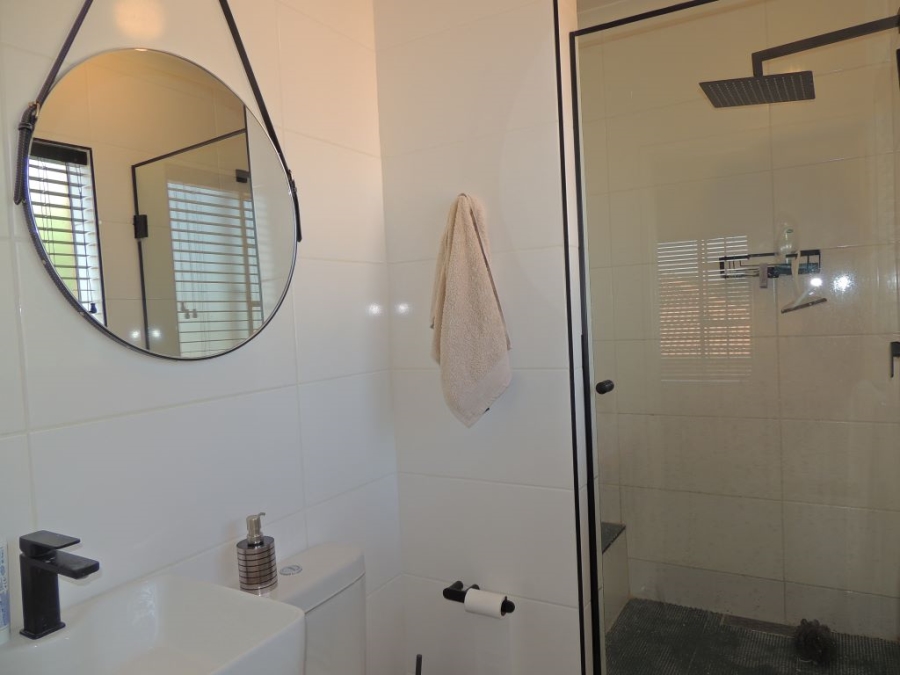 3 Bedroom Property for Sale in Wilgeheuwel Gauteng