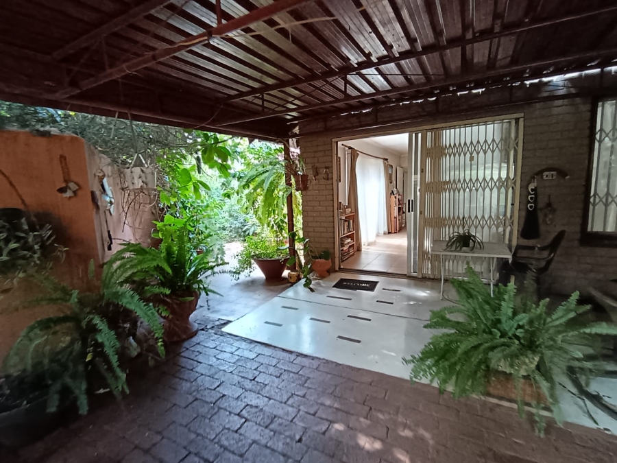 To Let 2 Bedroom Property for Rent in Annlin Gauteng
