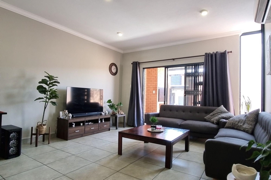 To Let 2 Bedroom Property for Rent in Six Fountains Residential Estate Gauteng