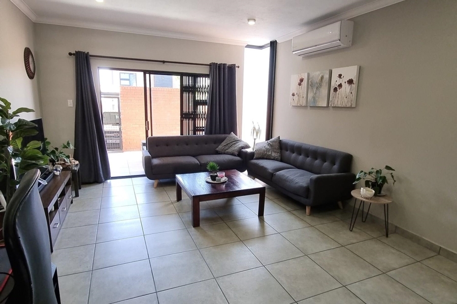 To Let 2 Bedroom Property for Rent in Six Fountains Residential Estate Gauteng