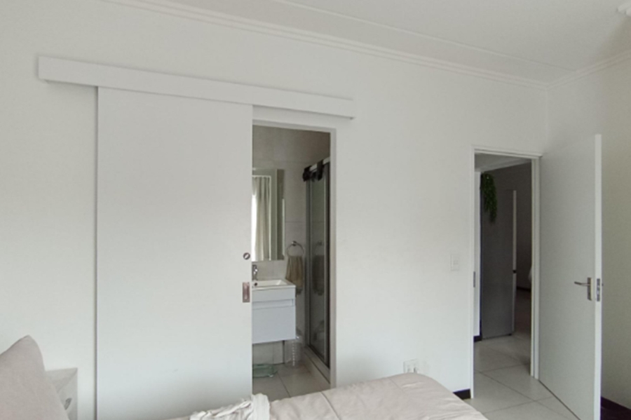 3 Bedroom Property for Sale in Maroeladal Gauteng