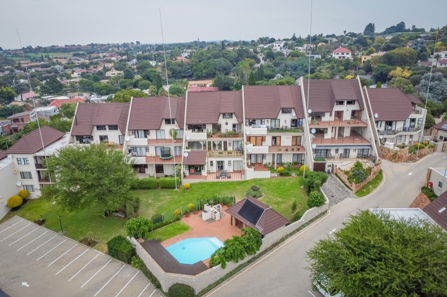2 Bedroom Property for Sale in Northcliff Gauteng