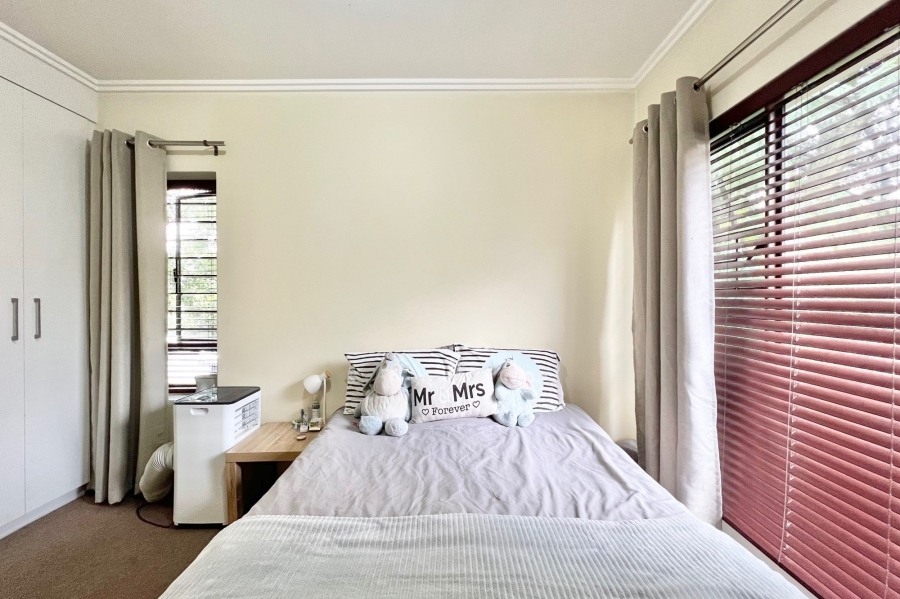1 Bedroom Property for Sale in Bryanston Gauteng