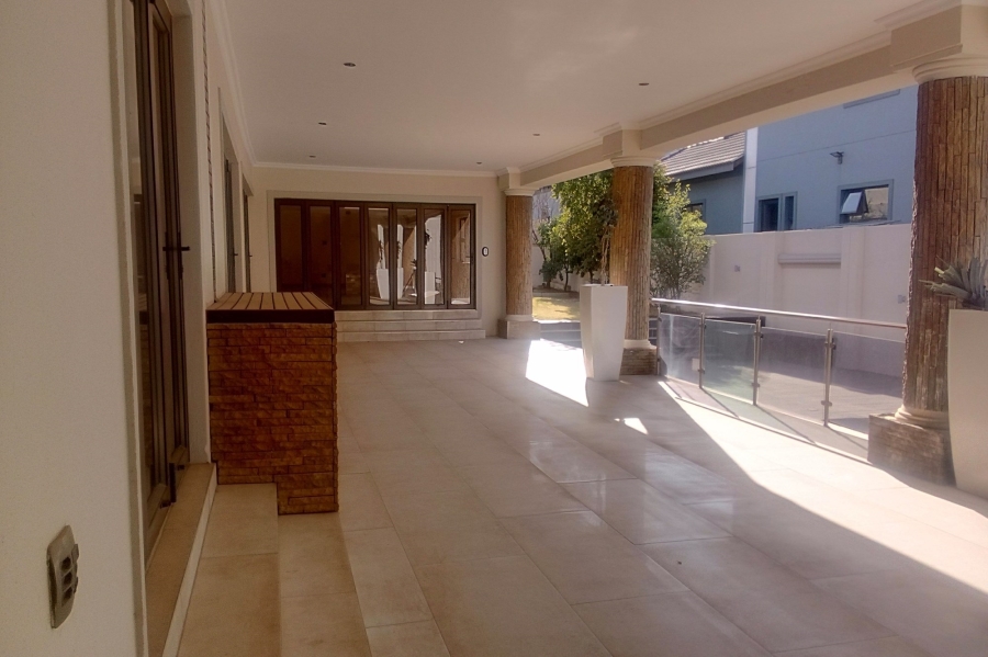 5 Bedroom Property for Sale in Blue Valley Golf Estate Gauteng