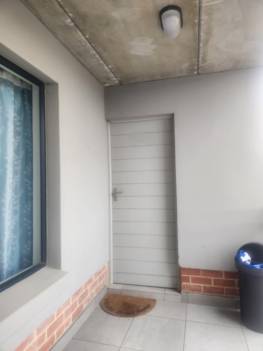 2 Bedroom Property for Sale in Jansenpark Gauteng