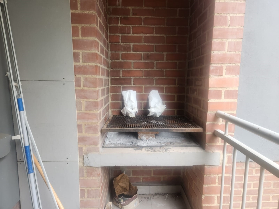 2 Bedroom Property for Sale in Jansenpark Gauteng