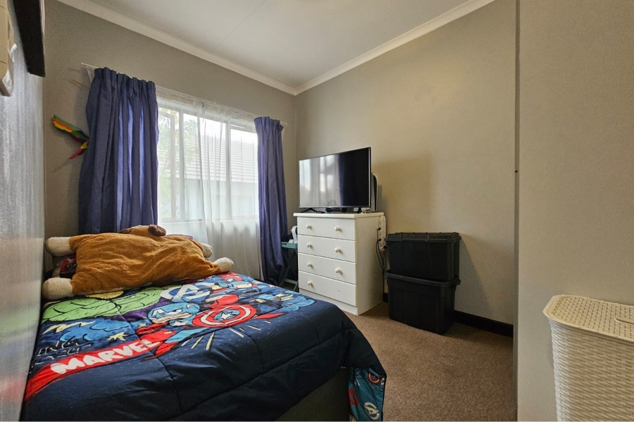 To Let 2 Bedroom Property for Rent in Halfway Gardens Gauteng