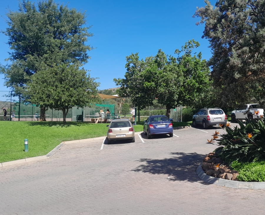 To Let 3 Bedroom Property for Rent in Featherbrooke Estate Gauteng