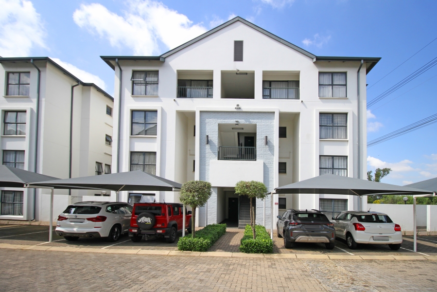 3 Bedroom Property for Sale in Petervale Gauteng
