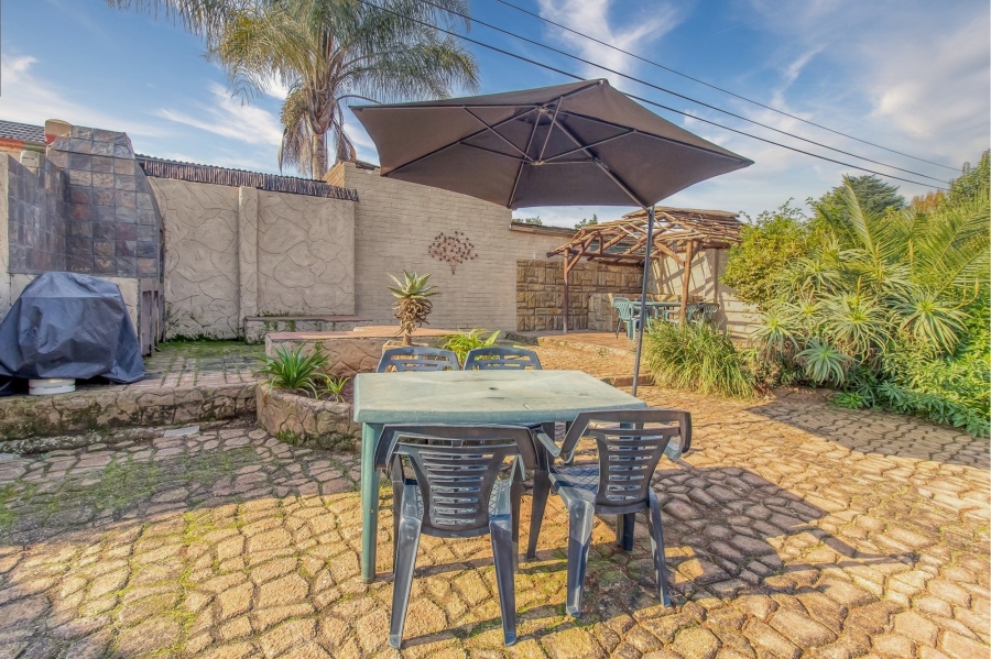 2 Bedroom Property for Sale in Florida Gauteng