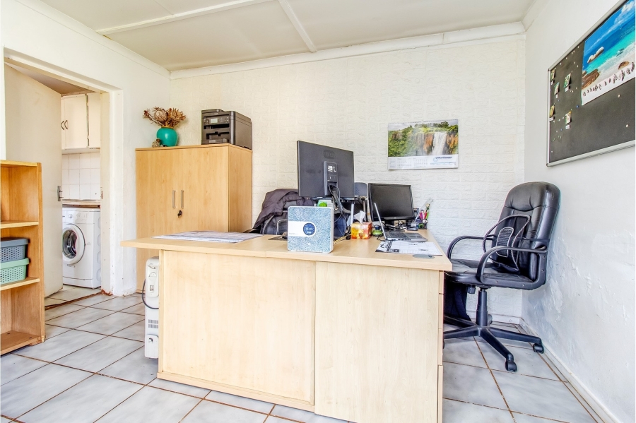 2 Bedroom Property for Sale in Florida Gauteng
