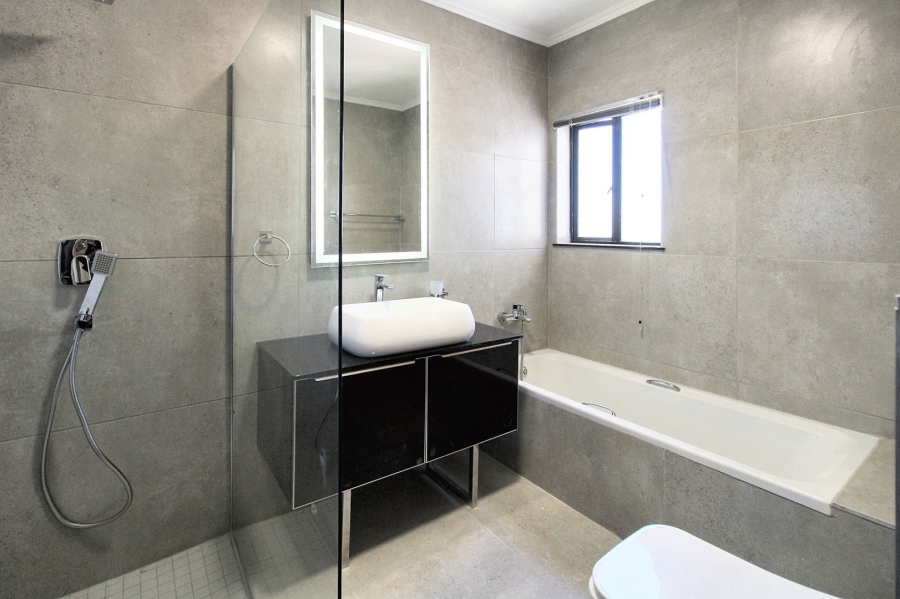 To Let 3 Bedroom Property for Rent in Craigavon Gauteng