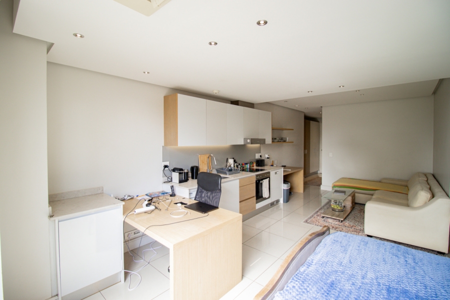 1 Bedroom Property for Sale in Sandown Gauteng