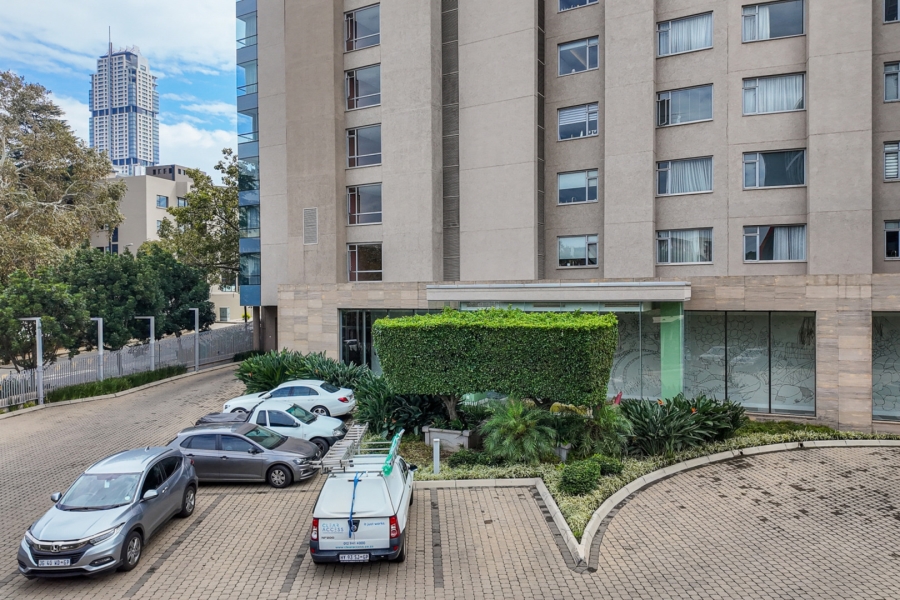 1 Bedroom Property for Sale in Sandown Gauteng