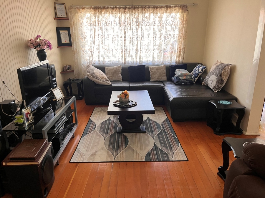 3 Bedroom Property for Sale in Highlands North Gauteng