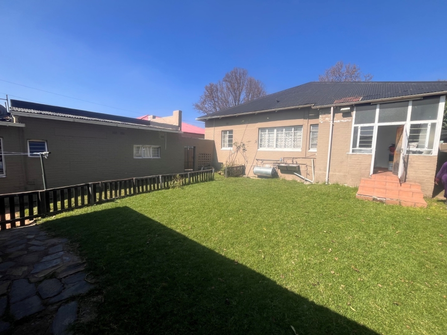 3 Bedroom Property for Sale in Highlands North Gauteng