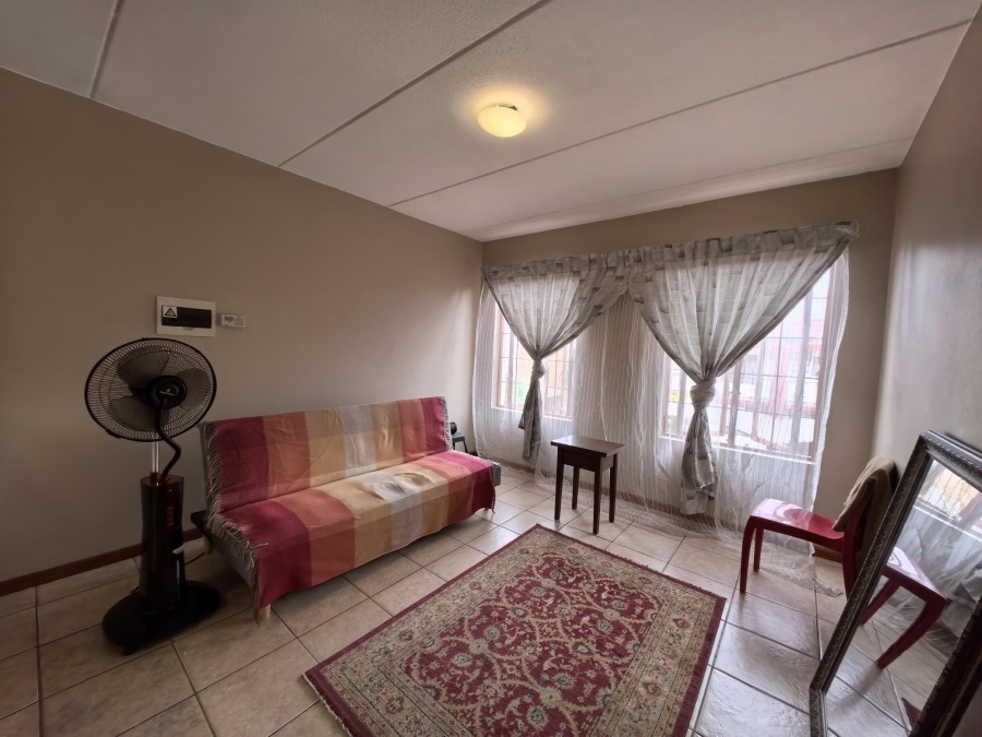 1 Bedroom Property for Sale in Montana Gauteng