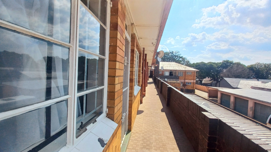 2 Bedroom Property for Sale in Turffontein Gauteng