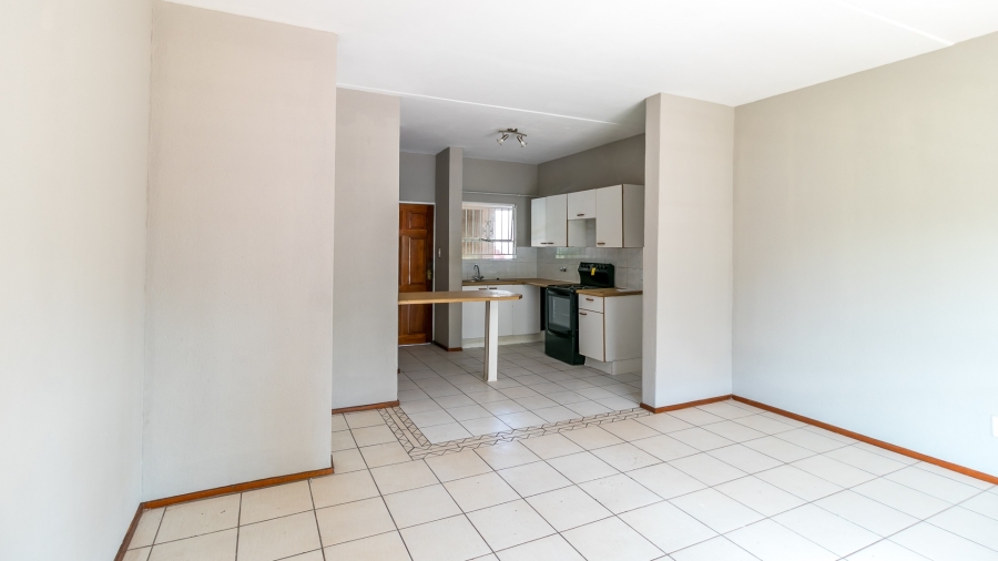 2 Bedroom Property for Sale in Halfway Gardens Gauteng