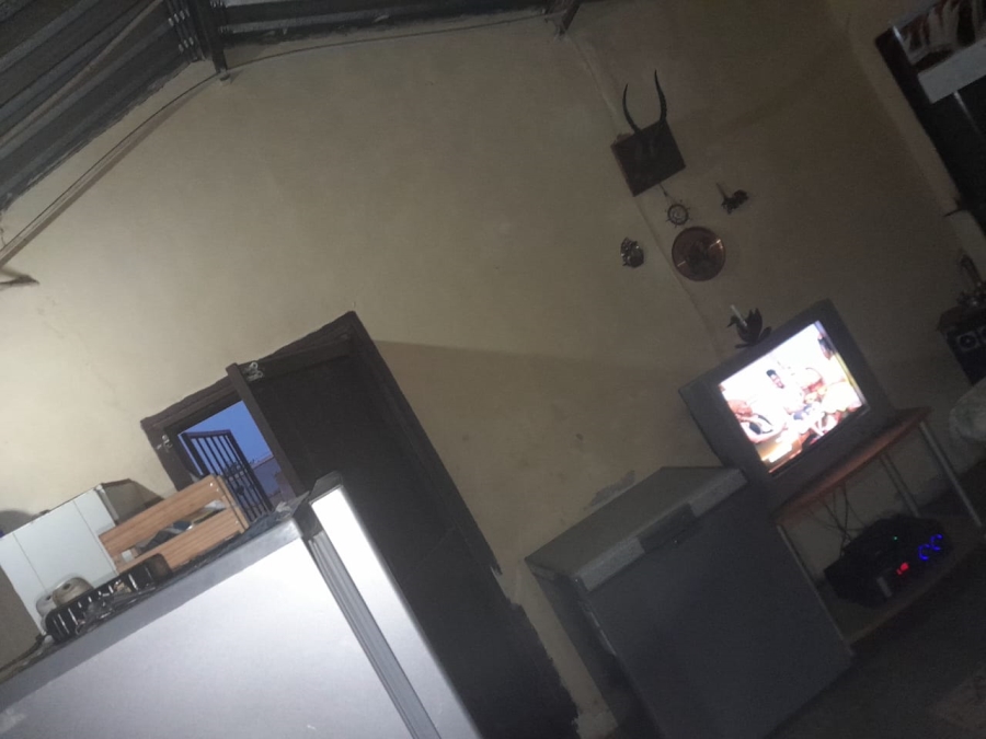 2 Bedroom Property for Sale in Kagiso Gauteng