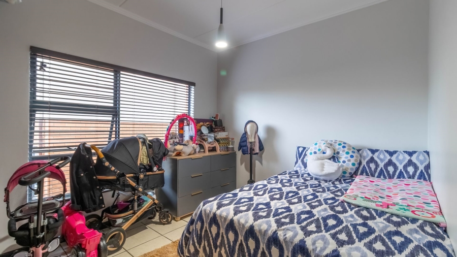 3 Bedroom Property for Sale in Oakdene Gauteng